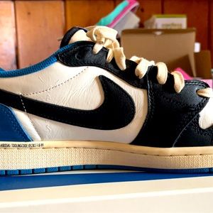 Travis Scott Jordan 1 Low “Fragment”